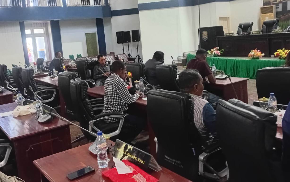 Masalah Penambangan Galian C di Kepulauan Aru Tuntutan Masyarakat Bertolak Belakang Pemda dan DPRD Terjepit