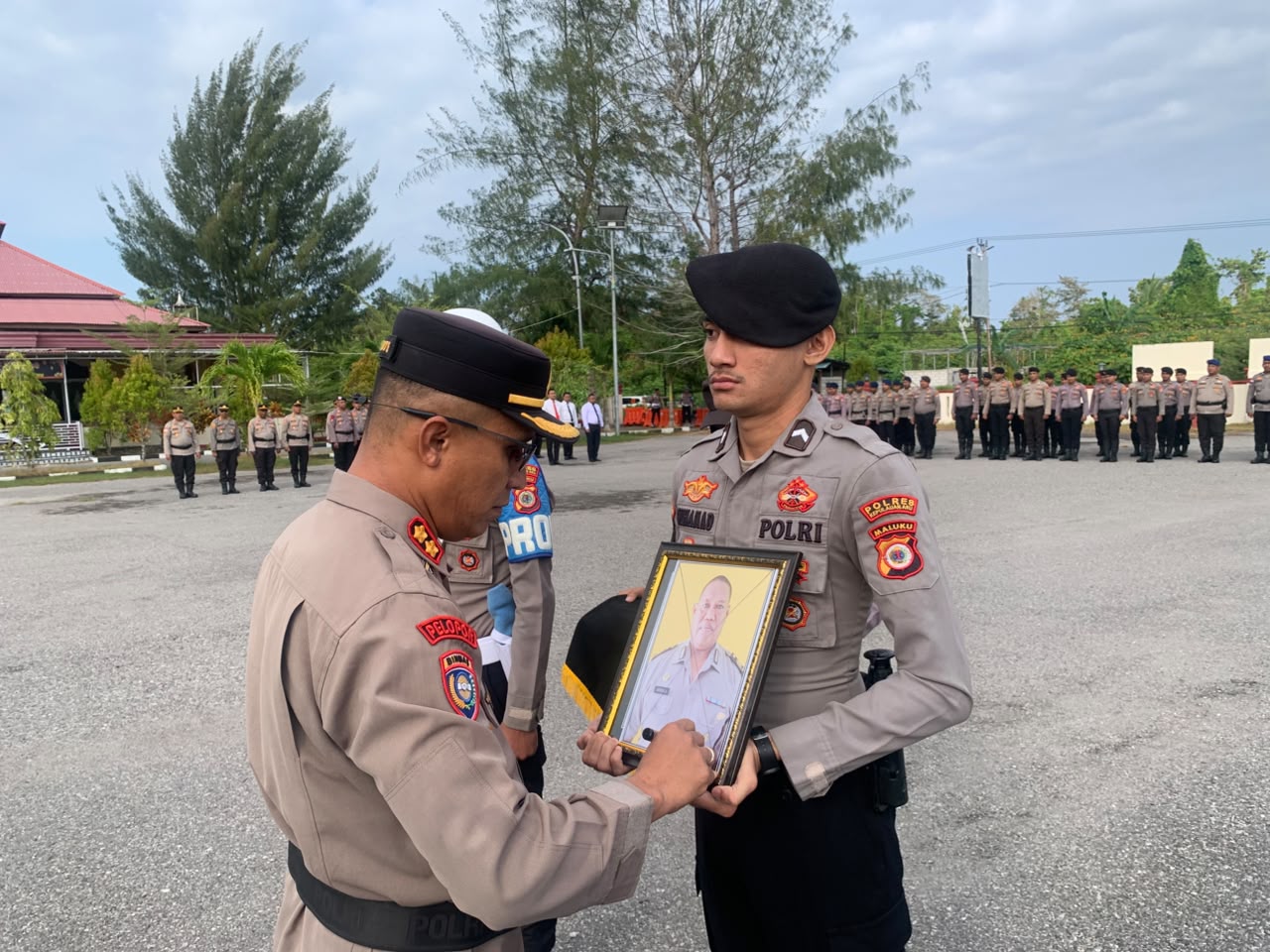 Terlibat Kasus Narkoba, Dua Anggota Polres Kepulauan Aru Diberhentikan Tidak Dengan Hormat