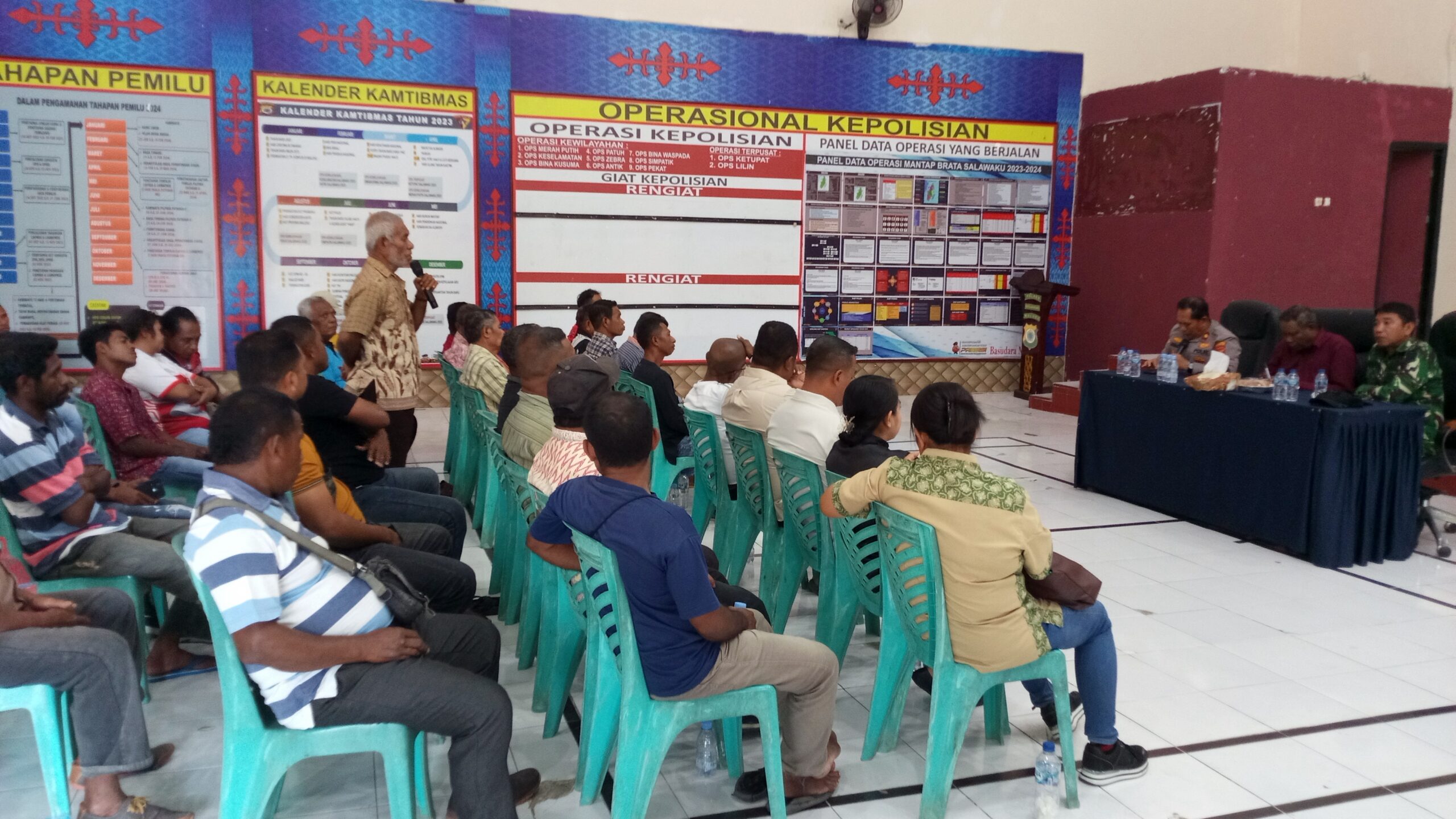 Polres Kepulauan Aru Gelar Pertemuan Lintas Sektor, Sepakati Jalur Hukum dan Imbauan Damai Terkait Bentrok Antarkompleks