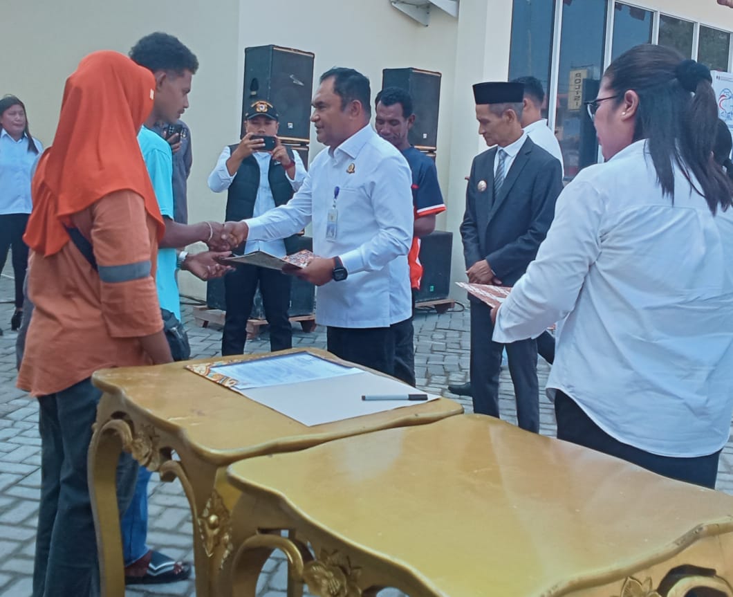 30 Pemilik Kapal di Kepulauan Aru Terima Pas Kecil di Momen Harhubnas ke-55