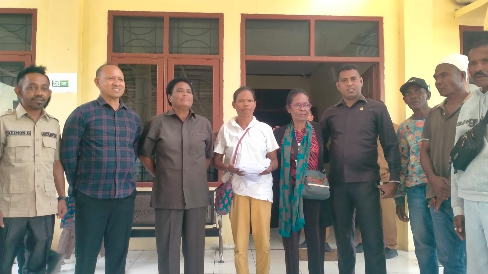 Mendatangi Gedung DPRD, Warga Aru Sepakat Buka Sasi Piring dan Tertibkan Tambang Galian C