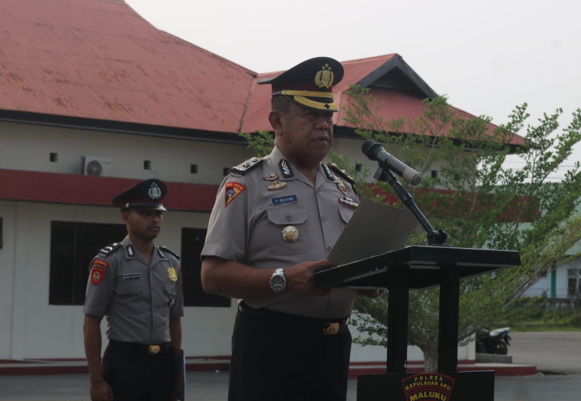 Pimpin Upacara Hari Sumpah Pemuda KE-98, Wakapolres Kepulauan Aru Ajak Generasi Muda Tanamkan Semangat Patriotik, Gigih Dan Berempati