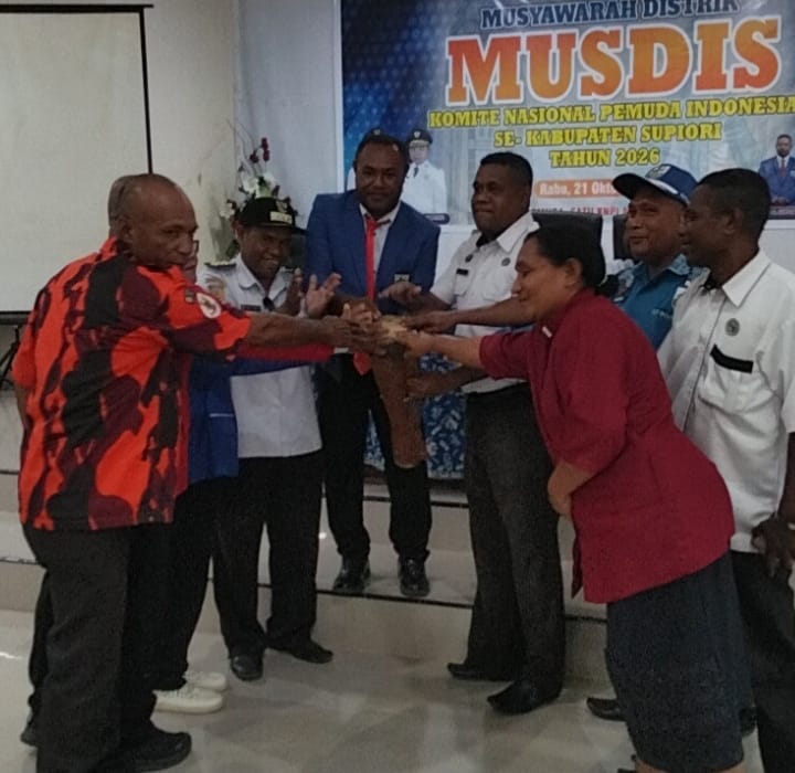 KNPI Supiori Perkuat Kaderisasi Pemud, Lima Ketua Distrik Resmi Terpilih